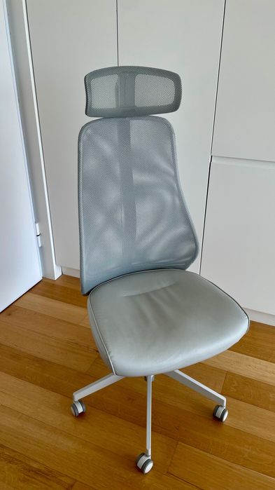 Cadeira para Jogos ou Escritório (Gaming or Office Chair)