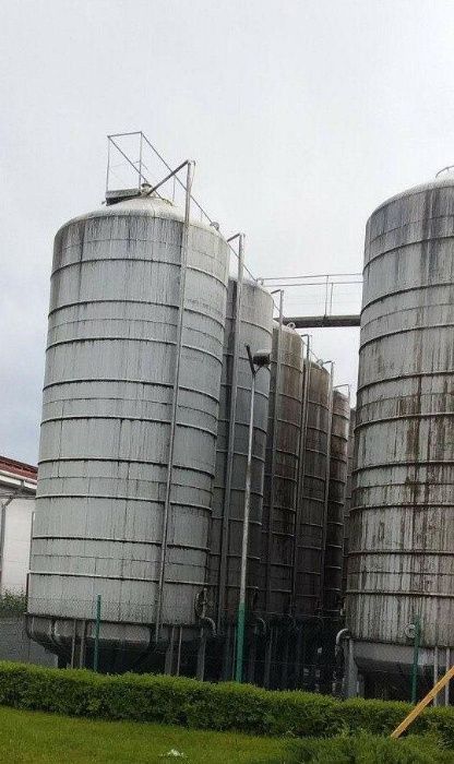 Ёмкость нж нержавейка цистерна пищ. 20 35 50 м.куб. б/у пищ