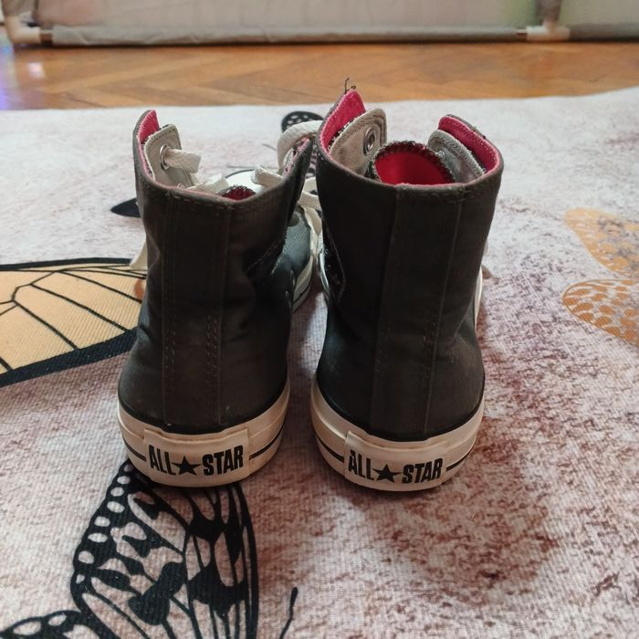 Converse High Top Damskie 38