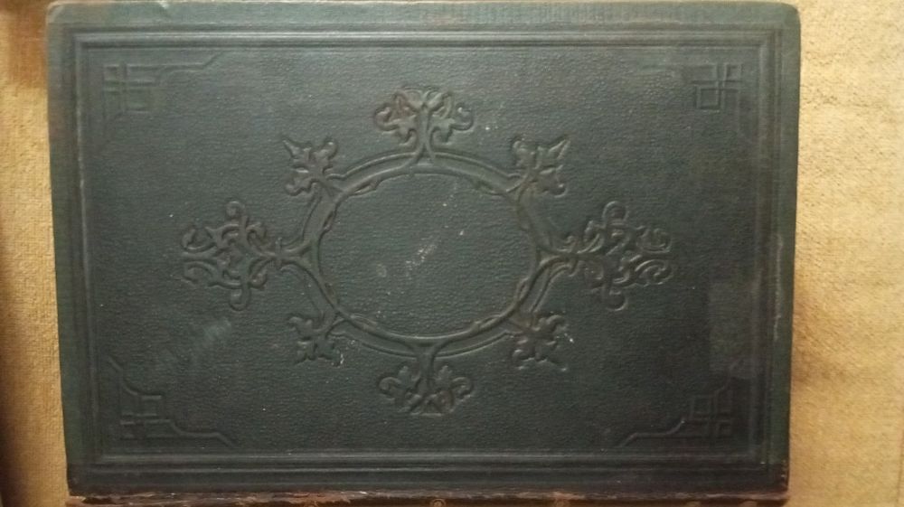 Livros antigos 1800 valor unitário