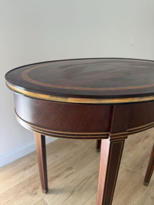 Mesa de entrada de madeira