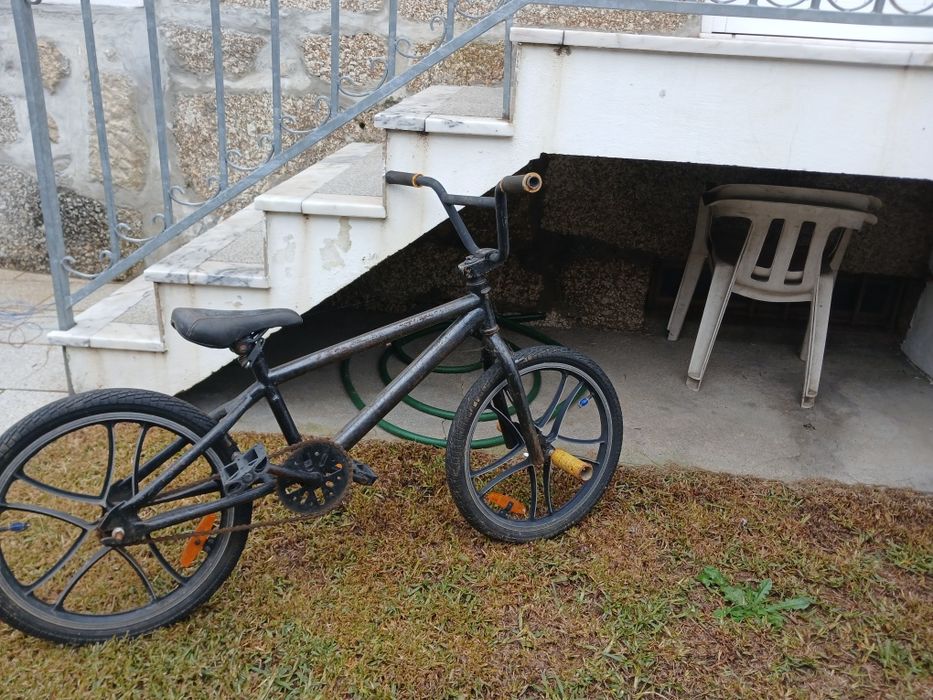 Bicicleta  bmx usada