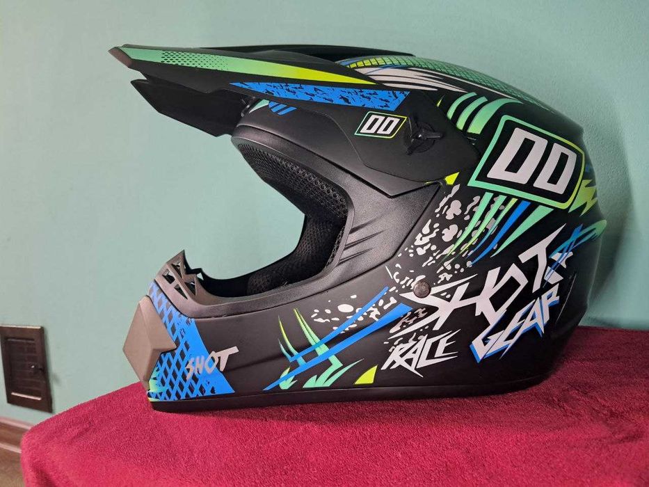 Мотошолом Ендуро