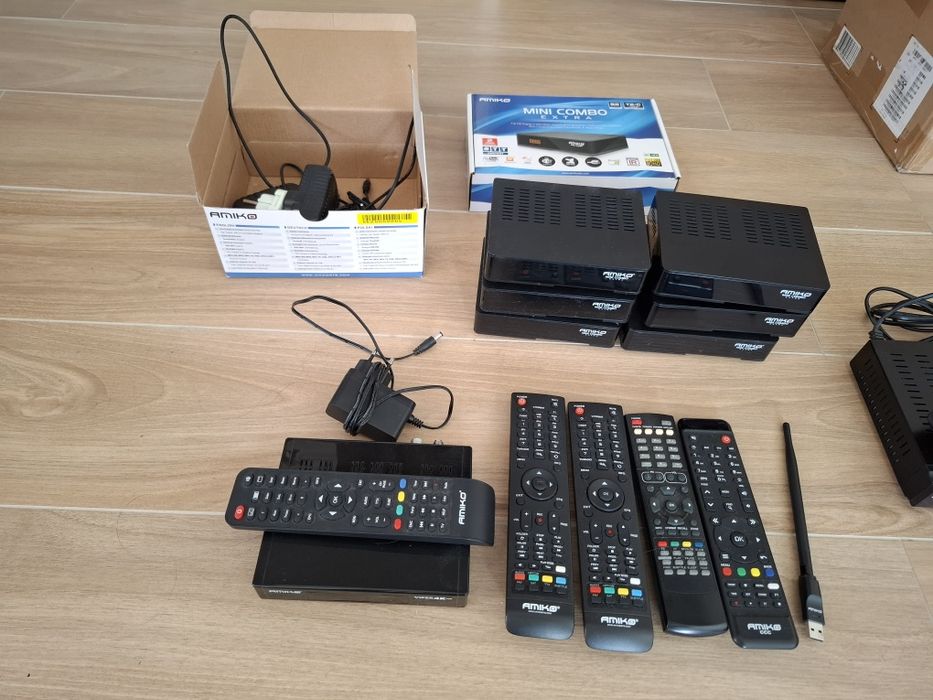 Boxs para satélite 12 por só 150 ( Amiko, Sab, Openbox e Gt media)