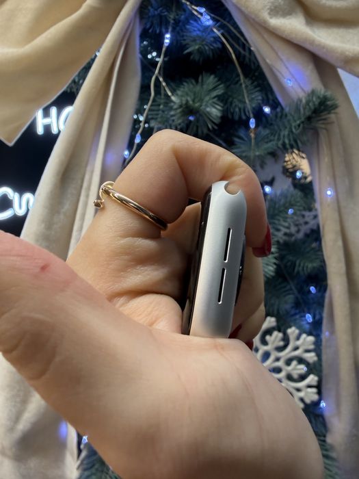 Apple Watch SE 2 40 Silver хороший стан повний комлект IGRAND Костюшка