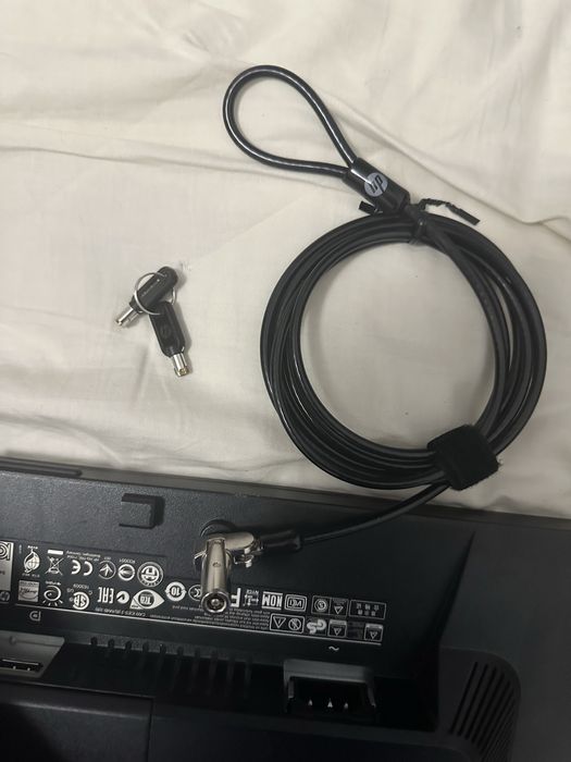 Monitor HP Webcam Alto-falantes Cadeado Adaptador Hdmi e cabos