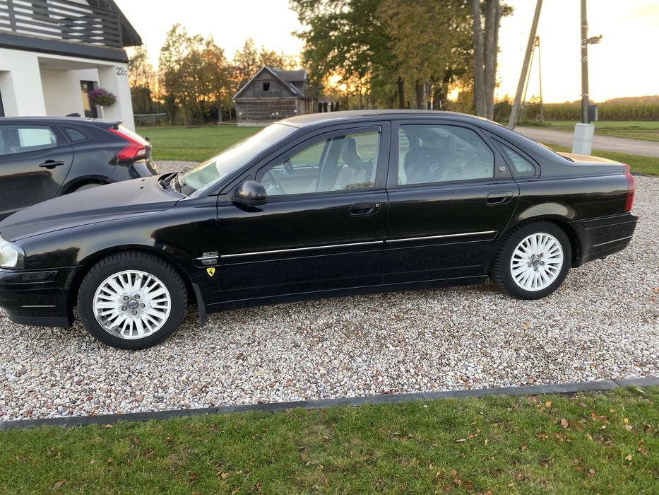 Volvo S80