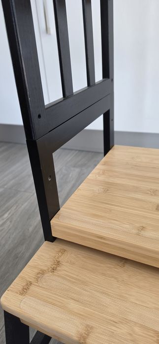 Torre de aprendizagem Montessori da marca COSYLAND.