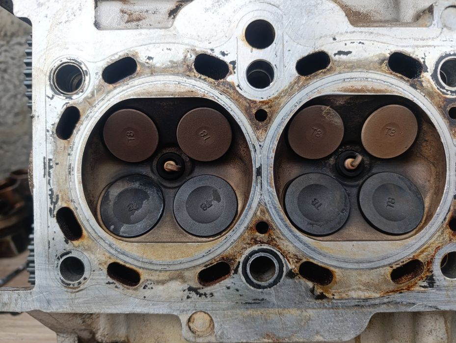 Гбц головка 1.8 бензин K2N5 Kia Carens 2 Кіа каренс