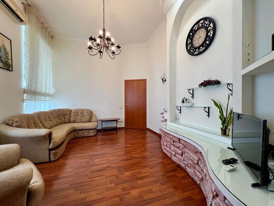 Знижка 40% на вечір Центр метро Хрещатик  Люкс Подобово Лютеранська 7