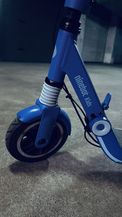 Електросамокат дитячий Ninebot eKickScooter  ZING E8
