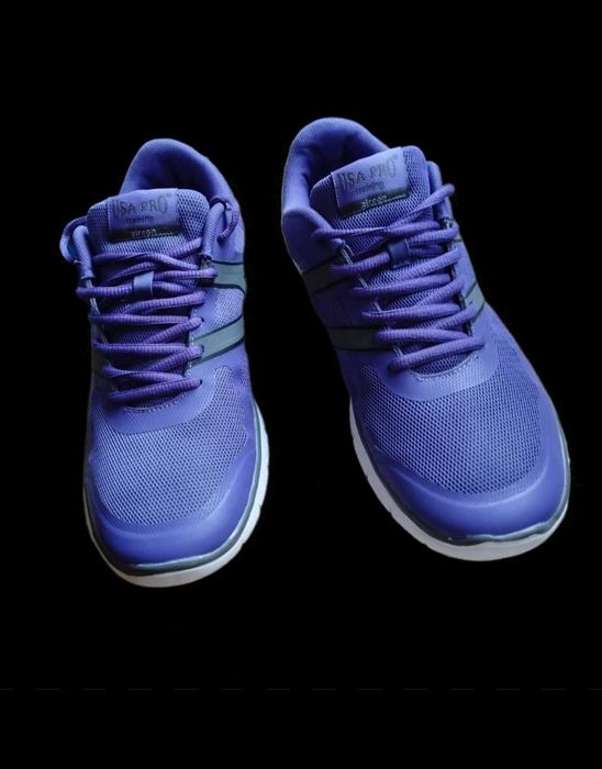 Кросівки Бігові Бренду USA Pro Zircon оригінал 40р 26 см.