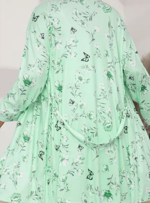 Delikatny szlafrok damski