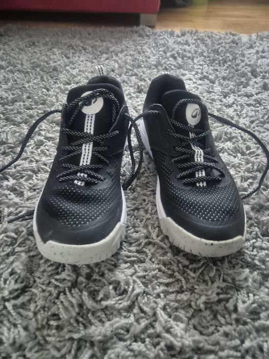 Buty sportowe decathlon r.39