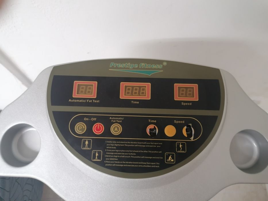 Plataforma vibratoria Crazy Fit massagens