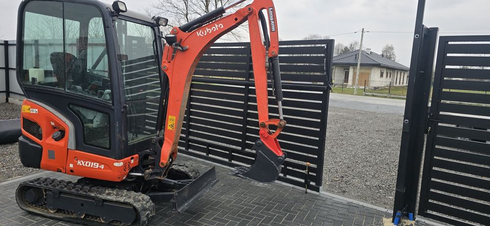 Minikoparka kubota 2t kx019 Mocna koparka Brutto