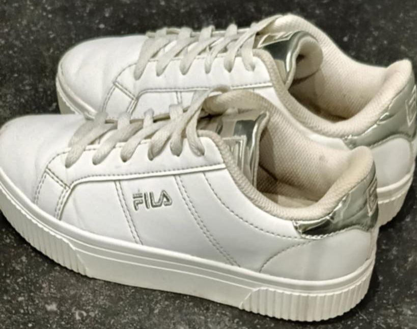 Snickersy FILA dziewczęce rozm. 35 (białe)