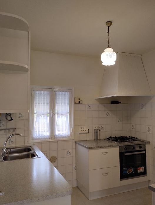 Casa para alugar  T3 com terreno e garagem