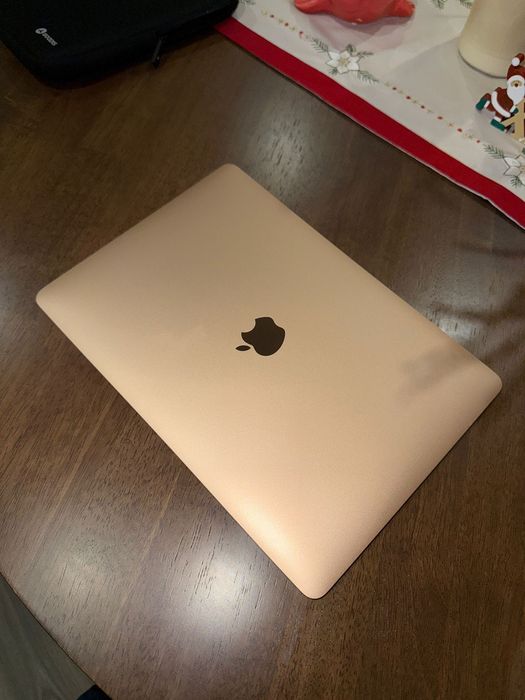 MacBook Air i5 2020 Rose Gold