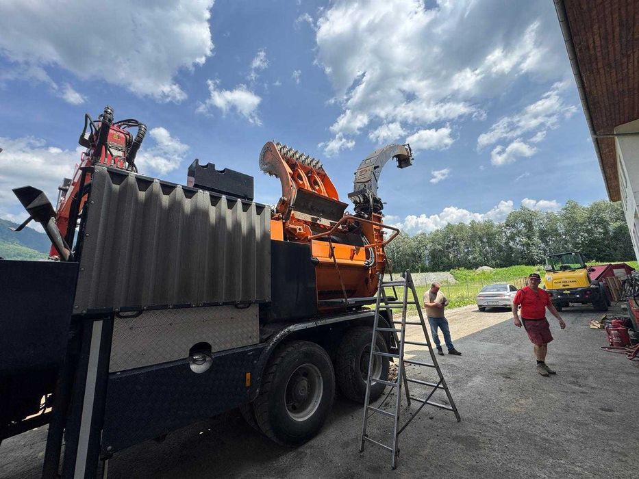 Rębak mobilny DONAR 5810K   580kM  300m3/h  2018R  4600mth