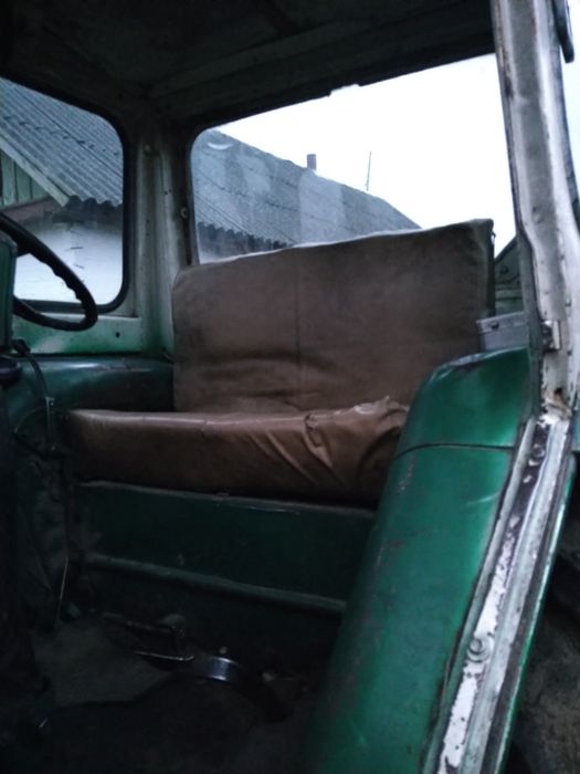 Продам  трактор ЮМЗ 6