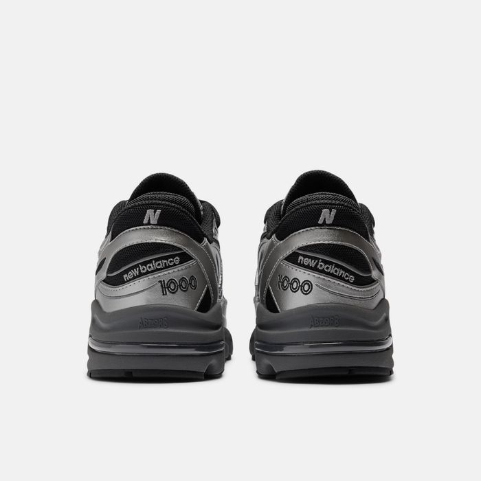Чоловічі кросівки New Balance 1000