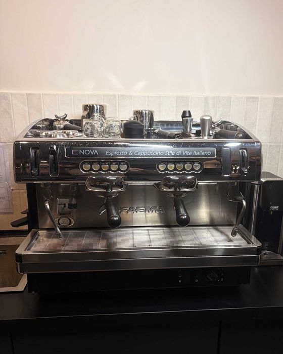 Faema E.Nova 2-grupowa | Ekspres gastronomiczny | Po przegladzie