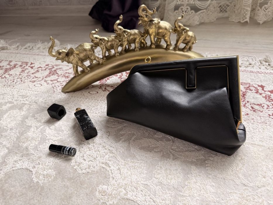 Сумка клатч Fendi