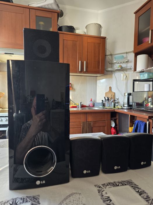 Subwofer LG+4 głośniki