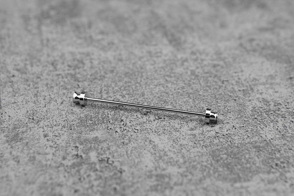 Srebrna szpilka kołnierzyk koszuli sztanga collar pin spinka Poznań