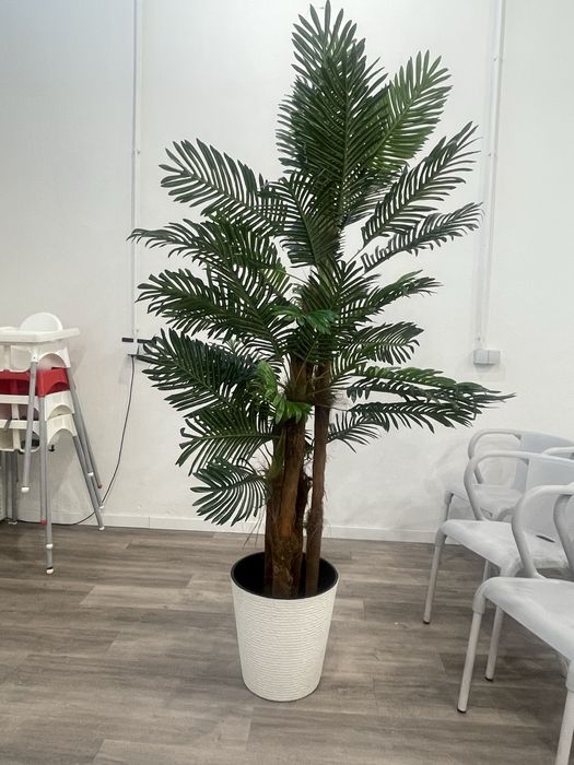 Palmeira Artificial Grande 2 Metros com Vaso