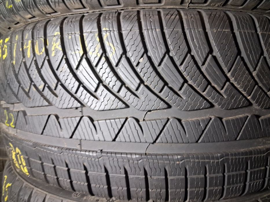 235/40 R18 Michelin Pilot Alpin 4 Шини б/в зима Пара