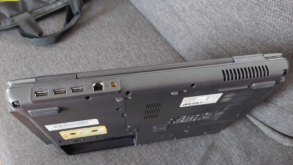 Acer Extensa 5220 – sprawny, bez dysku, idealny na części / prosty laptop