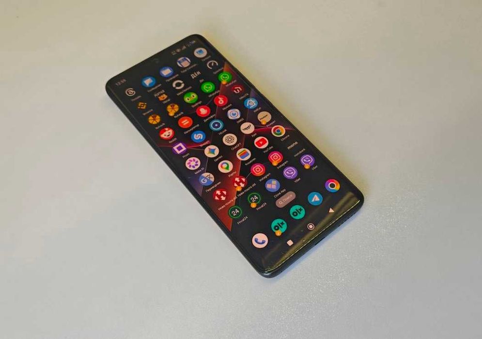 Мощный Poco X7 6.67" 12/512GB 8ядер,2 sim,Black Global EU