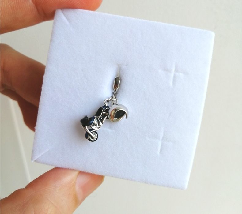 Подарунок чоловіку підвіска мотоцикл, шолом мото кулон шарм срібний