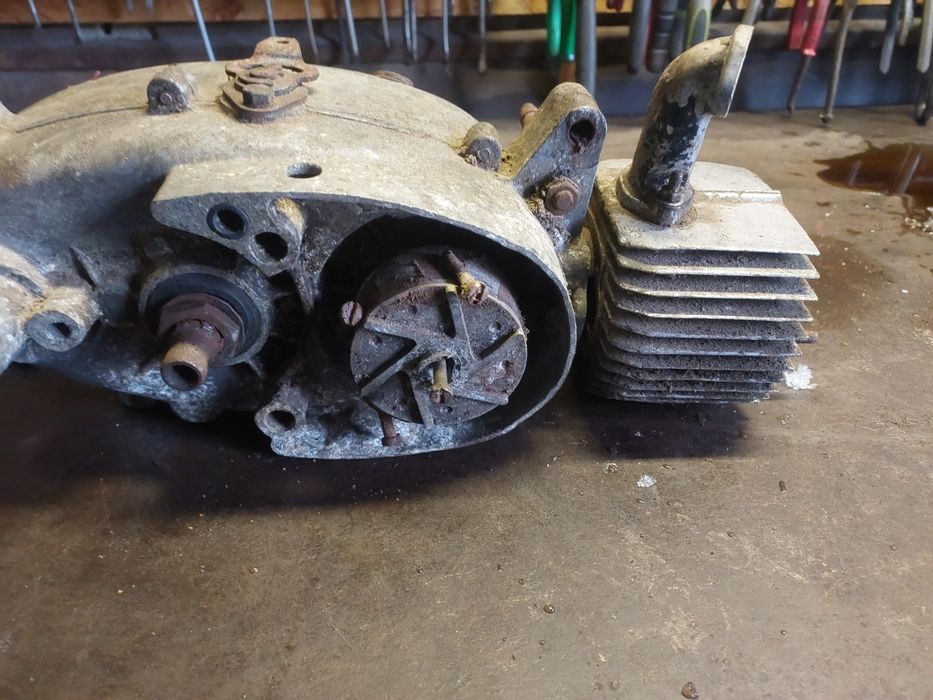 Silnik jawa jawka 50 Romet Ogar 200 205 części