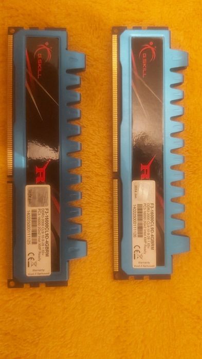 DDDR3 1333 até 2000mhz 4X2GB