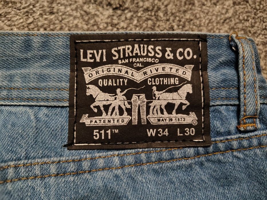 Мужские джинсы  Levis