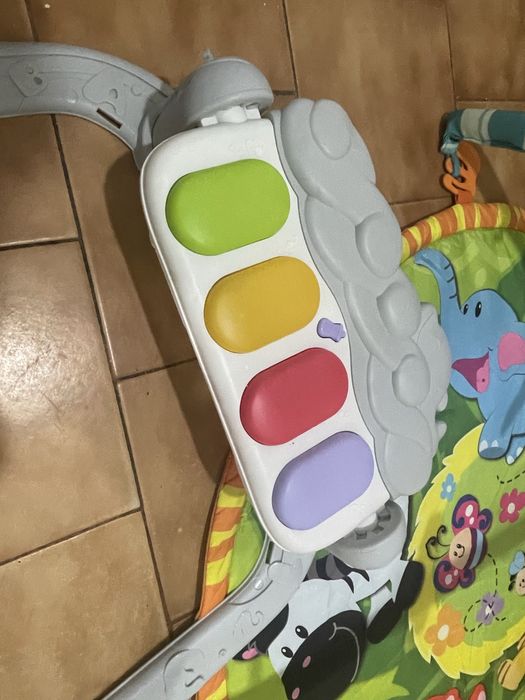 Tapete atividades bebé com piano musical