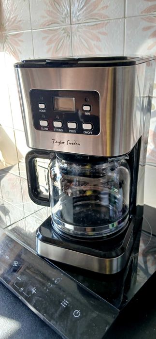 Cafeteira programável com 24h de antecedência