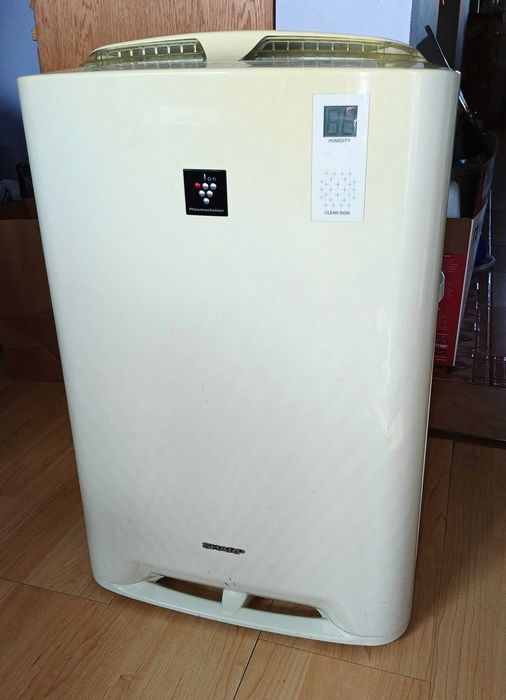 Oczyszczacz powietrza do pomieszczeń do 48 m2, Sharp KC-A60EU-W  z technologią jonów Plasmacluster