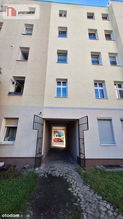 3 pokoje 70.49 m2 do remontu