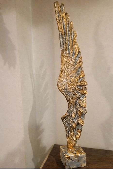 Esculturas de asas