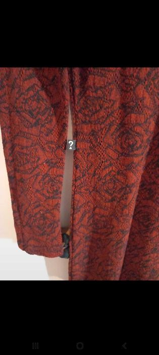 Vestido em tecido rendado - bordeaux - M - Guess