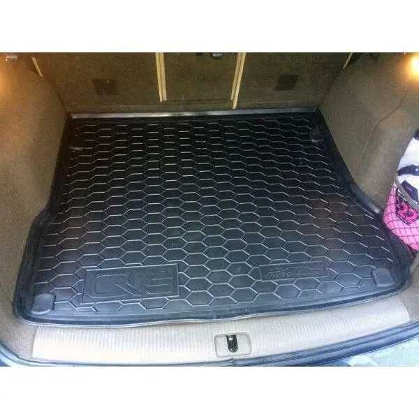 Коврик у багажник  Ауді\ Audi Q7\ Q5\ e-tron\ Q3\ Avto-Gumm
