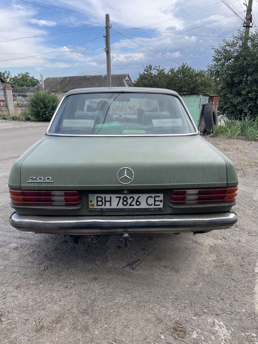Mercedes-Benz E-Class W123
