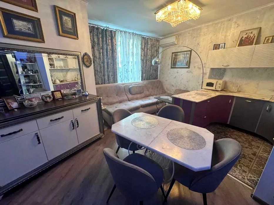Продаж 2-кімнатної квартири з ремонтом, 2й поверх | ЖК «Нивки Парк» | метро Нивки 5 хв
