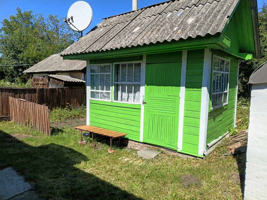 Продаж будинку в м. Мена