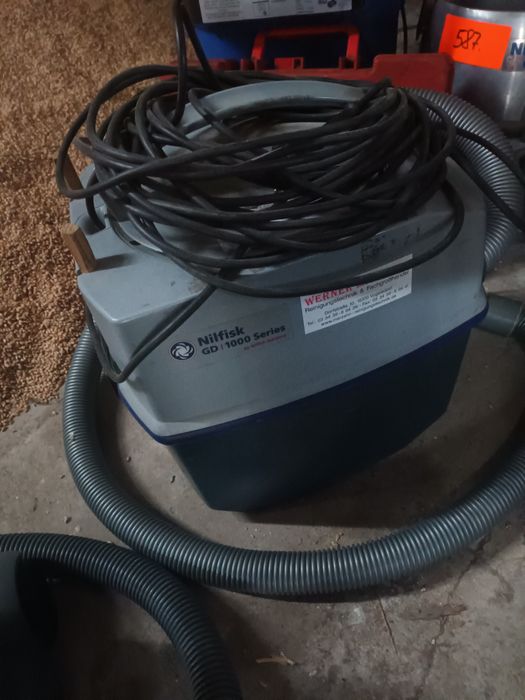Odkurzacz przemysłowy Nilfisk GD 1000 Series.