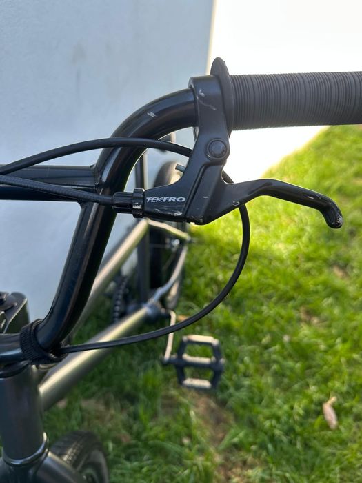 Bicicleta BMX 20"